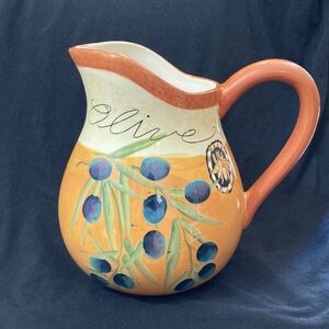 HOST PICK 😀 Olive Themed Pitcher